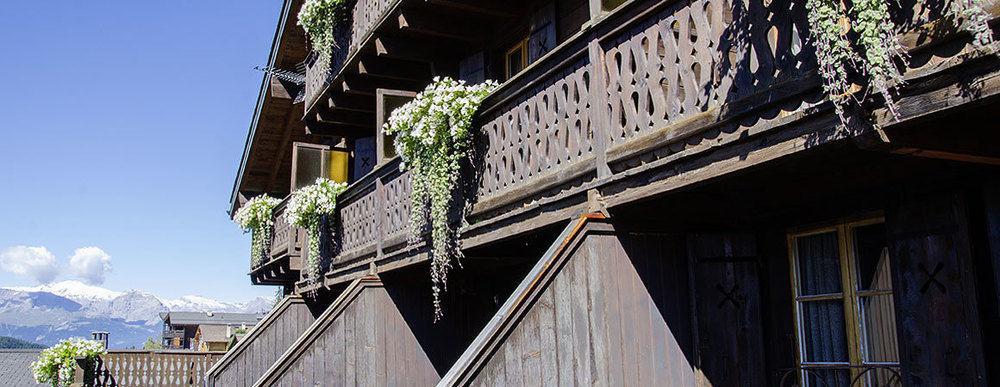 Hotel Le Grand Chalet Favre Saint-Luc Exterior photo